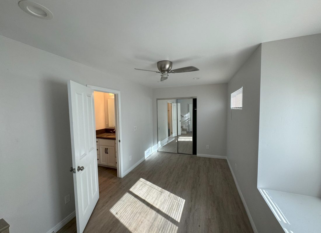 Home remodeling project in Pacific Beach living room
